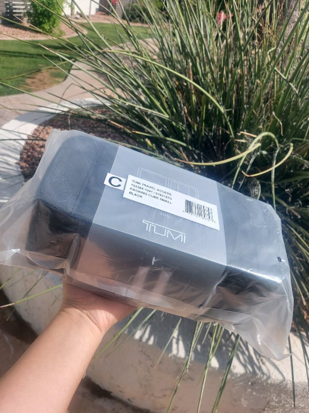 TUMI small packing cube (NWT)